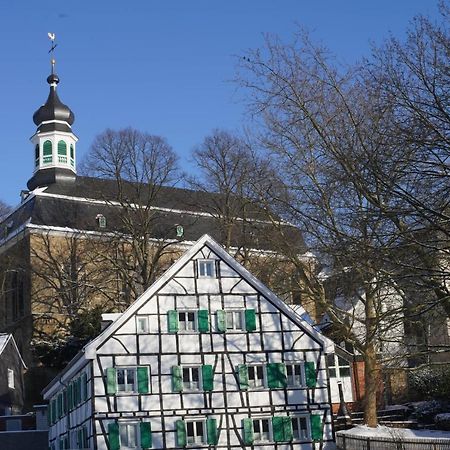 Messewohnung Graefrath Solingen Esterno foto