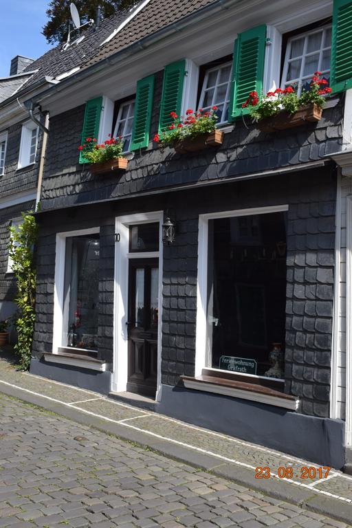 Messewohnung Graefrath Solingen Esterno foto