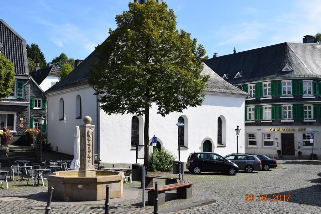 Messewohnung Graefrath Solingen Esterno foto